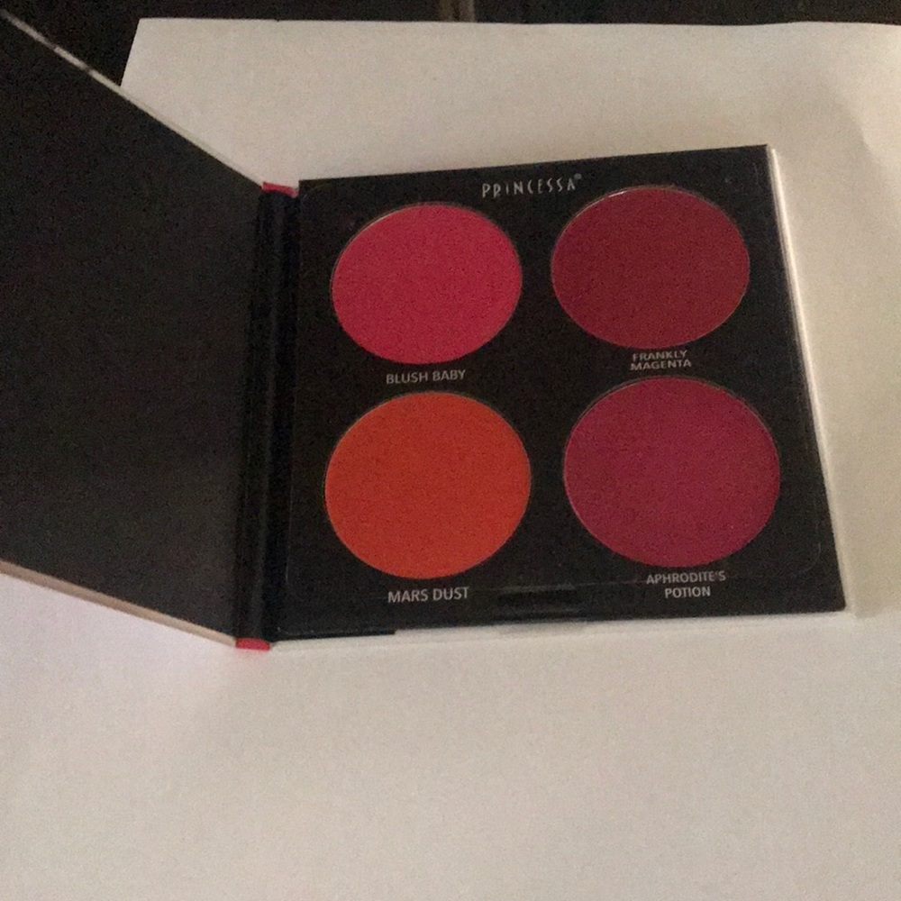 Blush collection